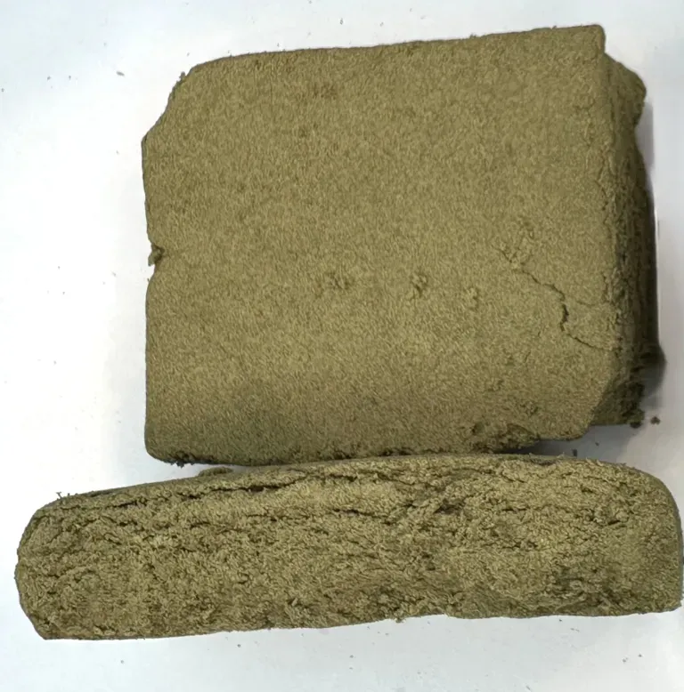 L.A MOUSSE HASH Concentrates from Kanata Cannabis in Ottawa 5